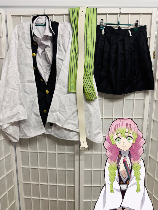 Mitsuri Kanroji Cosplay